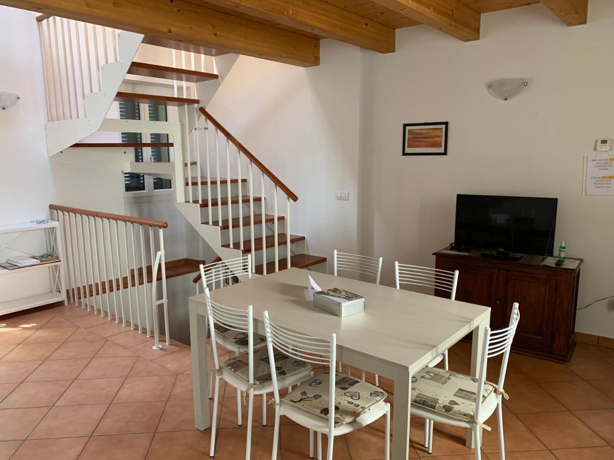 Al Castello Apartment Дервио Екстериор снимка