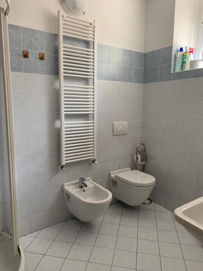 Al Castello Apartment Дервио Екстериор снимка